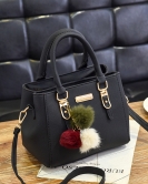 Bag women's fashionable shoulder bag double -layer large -capacity hair ball hand racks and cross women's bags