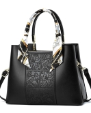 Advanced women's bag embroidered national middle -aged women's bag mothers large -capacity handbags