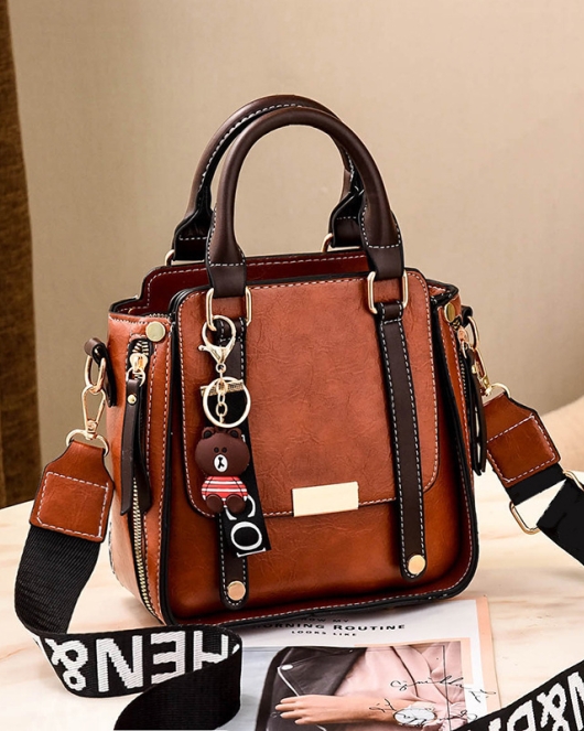 Bag women's fashion retro handbag Simple casual temperament shoulder glyph bodies