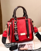 Bag women's fashion retro handbag Simple casual temperament shoulder glyph bodies